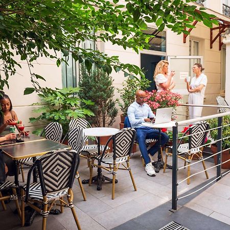 Ibis Styles Paris Batignolles Hotel Bagian luar foto