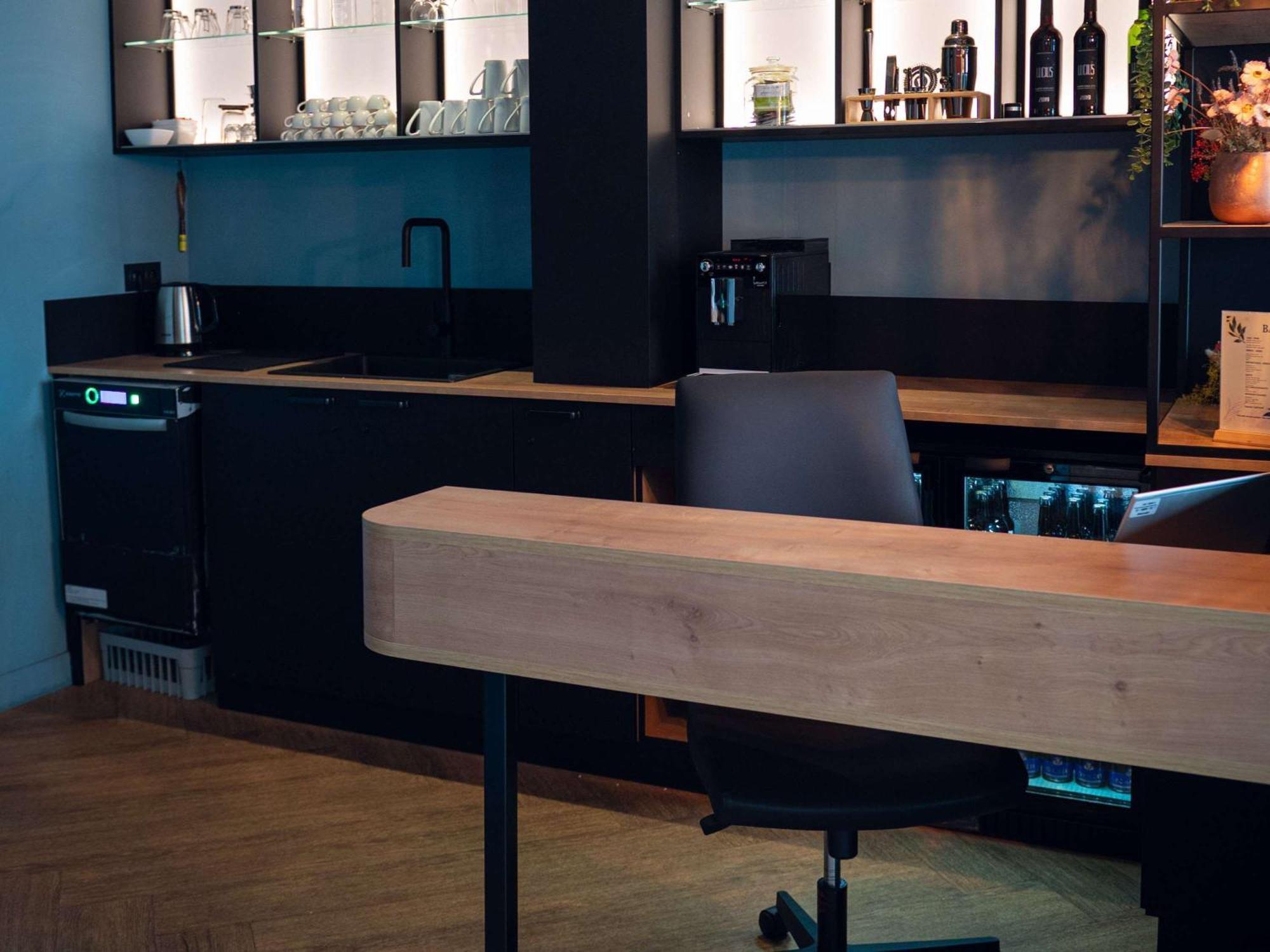 Ibis Styles Paris Batignolles Hotel Bagian luar foto