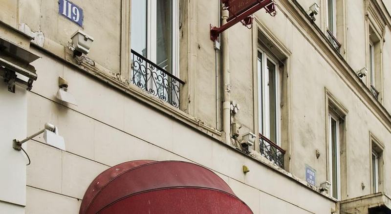 Ibis Styles Paris Batignolles Hotel Bagian luar foto